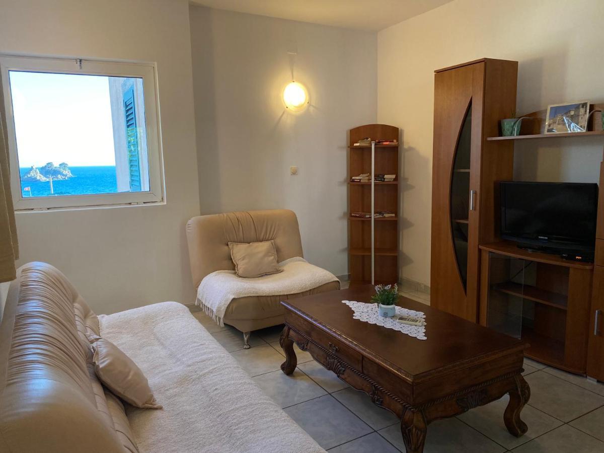 Apartments Mandarina Garden Petrovac Luaran gambar