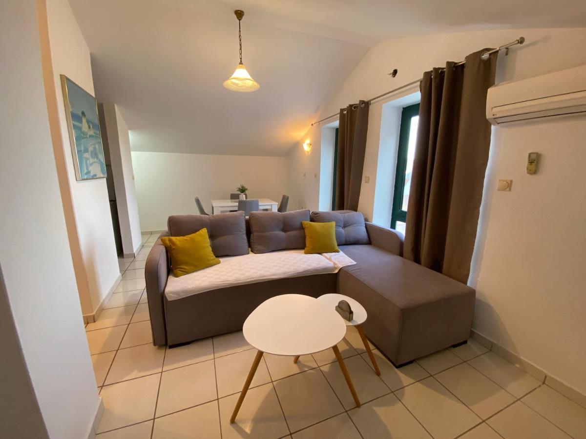 Apartments Mandarina Garden Petrovac Luaran gambar