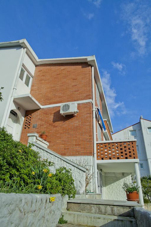 Apartments Mandarina Garden Petrovac Luaran gambar